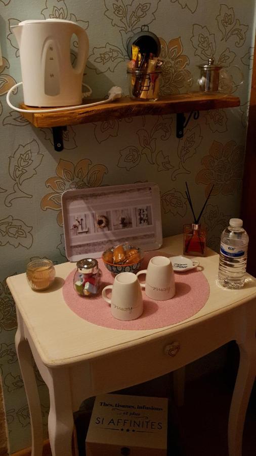 Chez Martine Et Laurent Le Tremblois エクステリア 写真